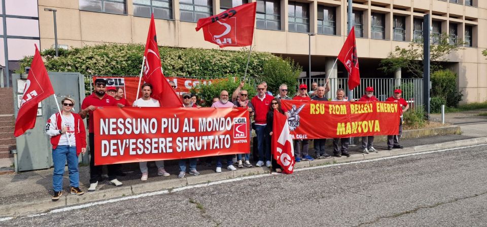 Presidio Flai Cgil di Mantova davanti a Ispettorato territoriale del Lavoro per dire basta a sfruttamento, precariato e appalti al massimo ribasso